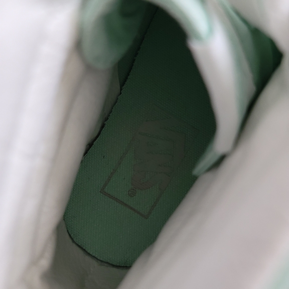 💜 Vans sk8 hi sneakers gossamer Green white 8.5 - Picture 8 of 9